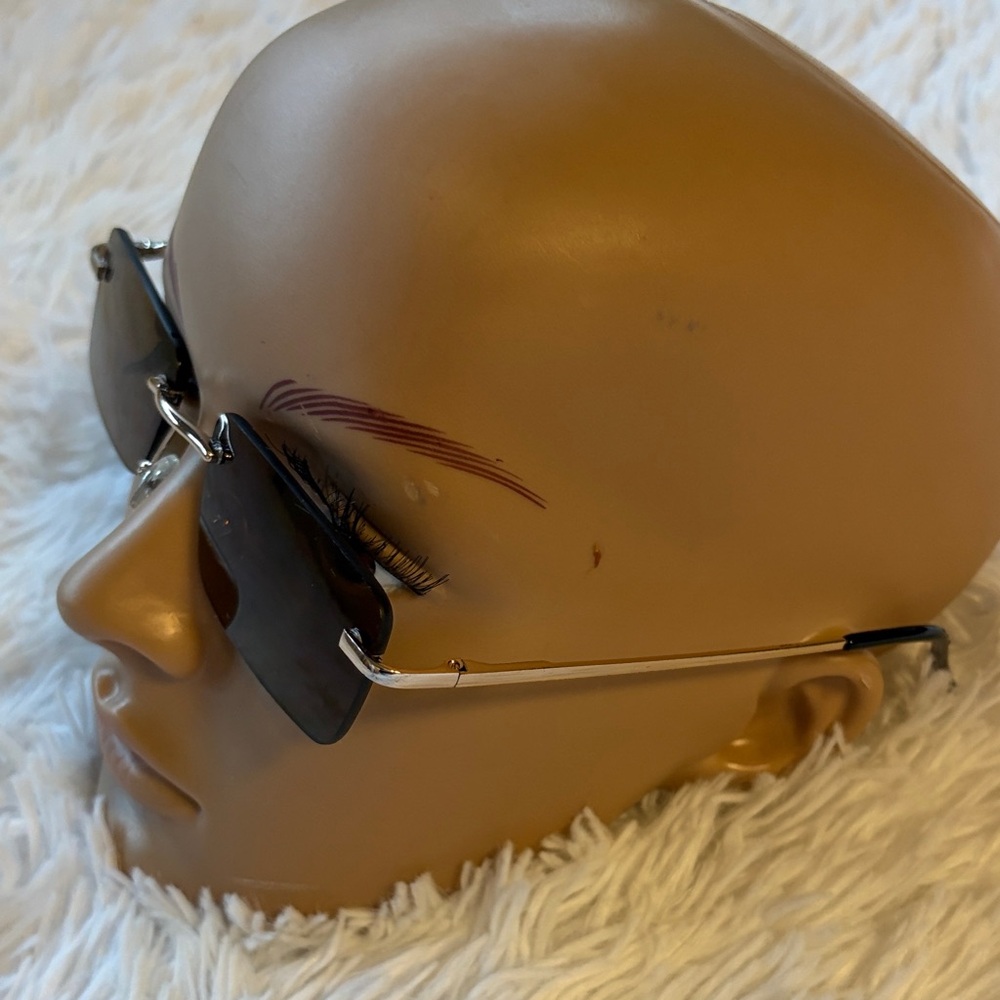 Stylish Brown Rectangular Sunglasses Slightly Used - image 2